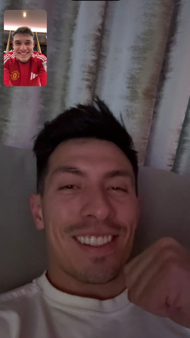  勝利獻給你！烏加特賽后視頻連線重傷的利桑德羅，一起慶祝晉級