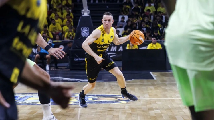  NBA初代老六，42歲進(jìn)入生涯巔峰？！
