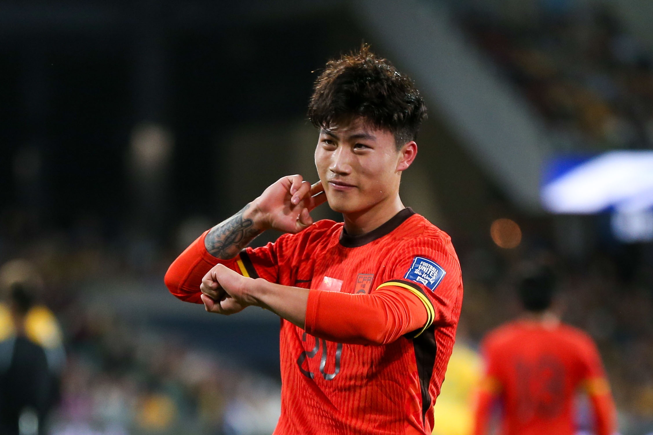  ?凌晨2:15的國(guó)足比賽，你選擇熬夜，還是一覺醒來看集錦？