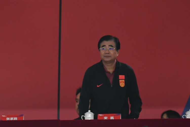  北青體育：宋凱、許基仁探班U20國(guó)青，將全程陪伴征戰(zhàn)U20亞洲杯